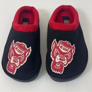 NCSU Wolfpack Youth slippers size XL (3/4) NC State University